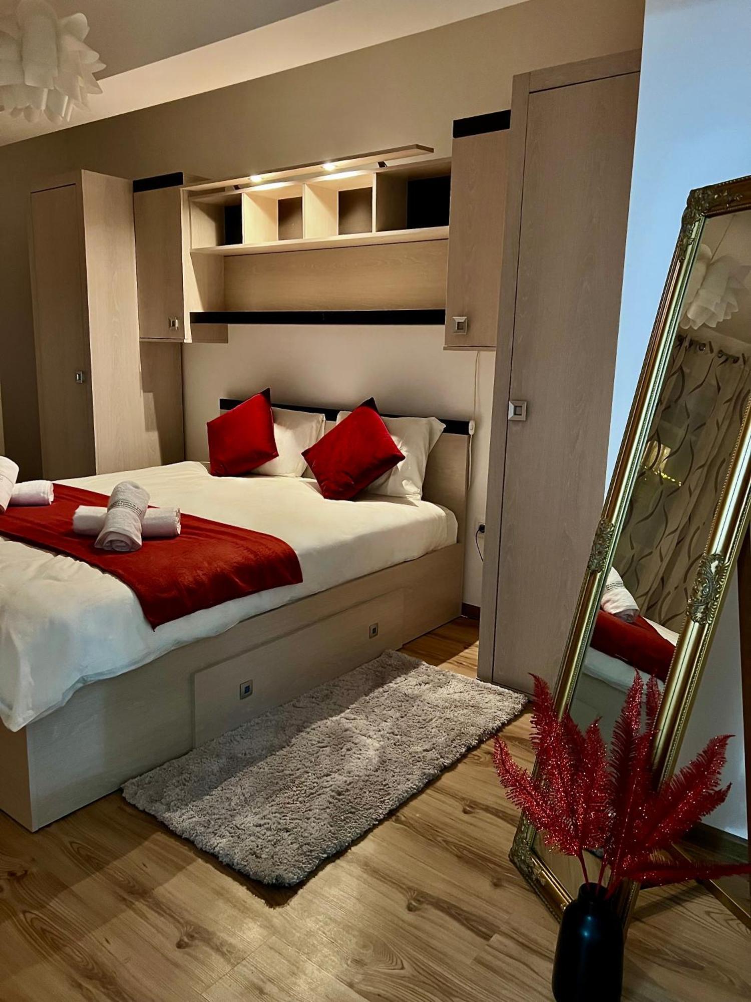 Kyan Residence Брашов Экстерьер фото
